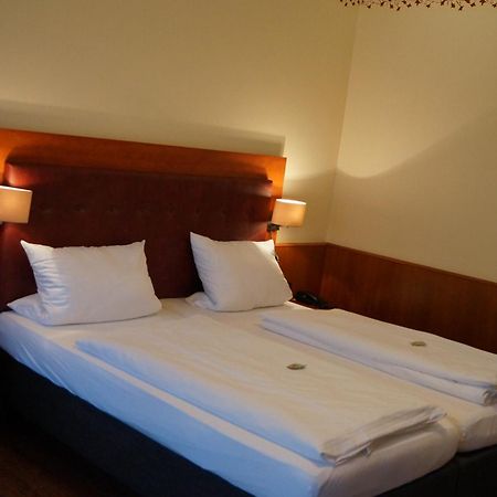 Gasthof - Hotel Zum Loewen Schwabthal Eksteriør billede